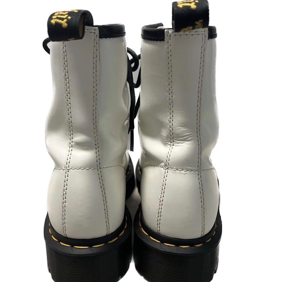 Dr Martens Women’s Air Wair Combat Boots - Picture 4 of 8